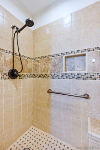 8217 Sunset Rd, Lakeside, CA 92040