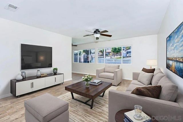 8217 Sunset Rd, Lakeside, CA 92040