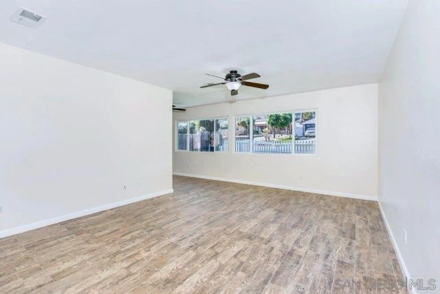 8217 Sunset Rd, Lakeside, CA 92040