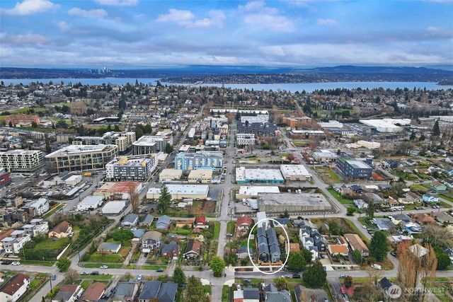 2006 B 19th Avenue S, Seattle, WA 98144
