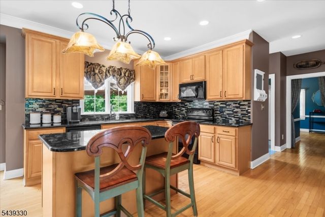 458 State Route 12, Raritan Twp., NJ 08822