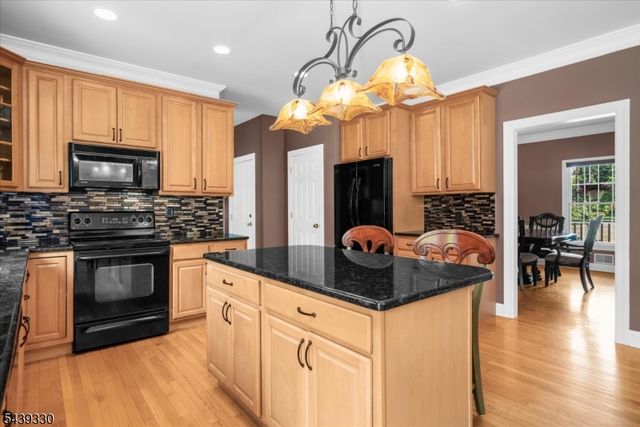 458 State Route 12, Raritan Twp., NJ 08822