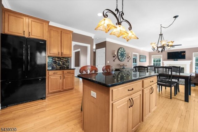 458 State Route 12, Raritan Twp., NJ 08822