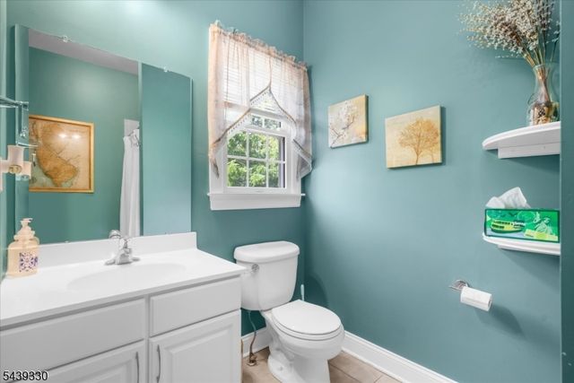 458 State Route 12, Raritan Twp., NJ 08822