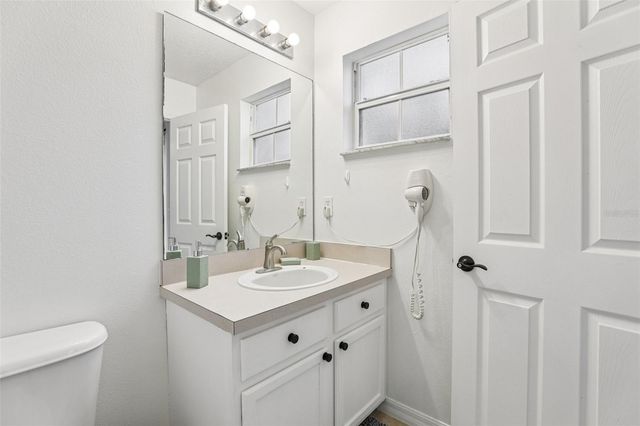 8419 CRYSTAL COVE LOOP, Kissimmee, FL 34747