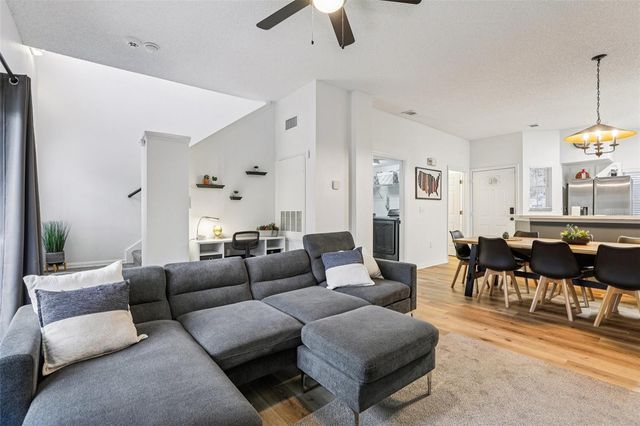 8419 CRYSTAL COVE LOOP, Kissimmee, FL 34747