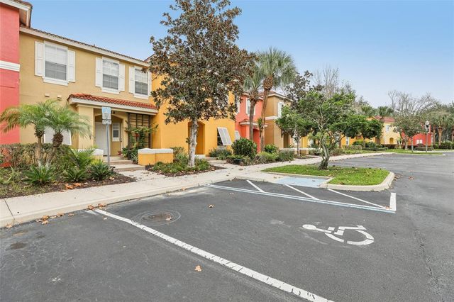 8419 CRYSTAL COVE LOOP, Kissimmee, FL 34747