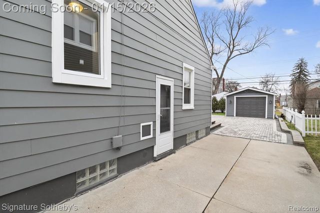 1022 Harvard Road, Berkley, MI 48072