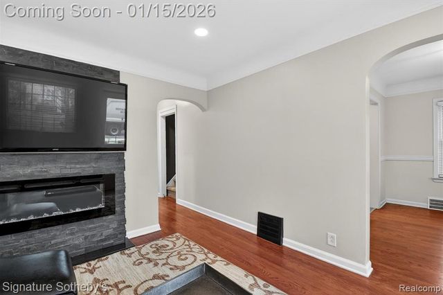 1022 Harvard Road, Berkley, MI 48072