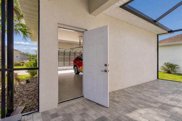 28570 SWEET PERSIMMON DRIVE, Wesley Chapel, FL 33543