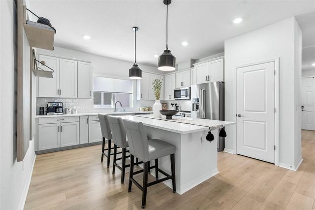 28570 SWEET PERSIMMON DRIVE, Wesley Chapel, FL 33543