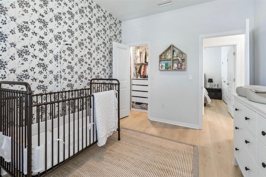 Image 22 of property listing at 28570 SWEET PERSIMMON DRIVE, Wesley Chapel, FL 33543