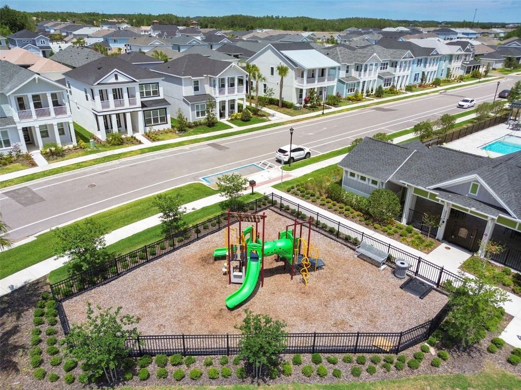 Image 33 of property listing at 28570 SWEET PERSIMMON DRIVE, Wesley Chapel, FL 33543