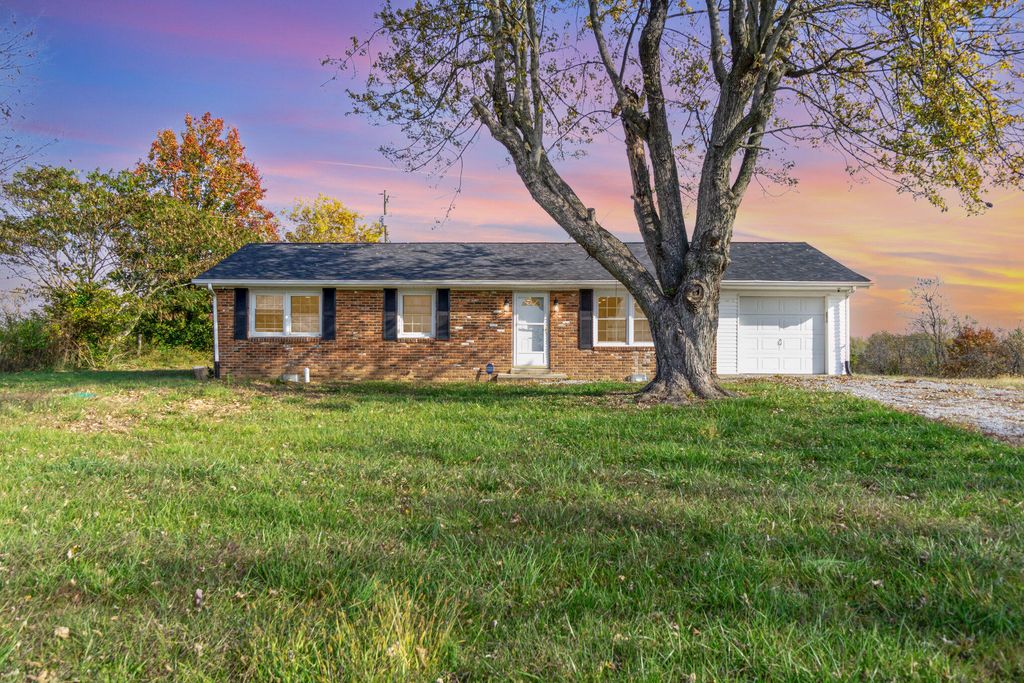 4074 Ironworks Road, Winchester, KY 40391