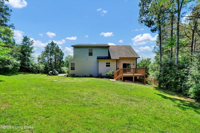 2823 Hollow Oak Dr, Crestwood, KY 40014