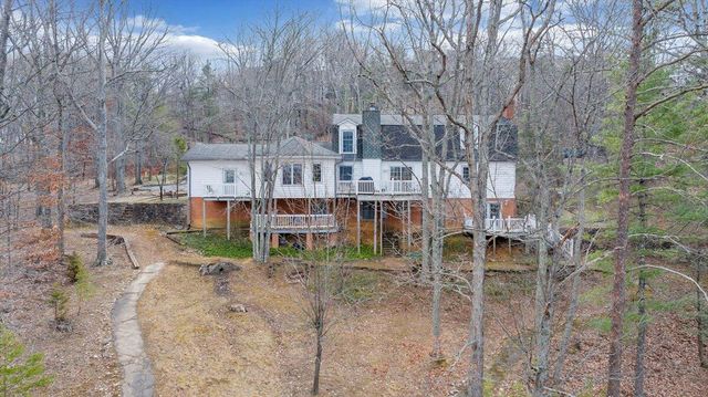 5127 Hunting Hills DR, Roanoke, VA 24018
