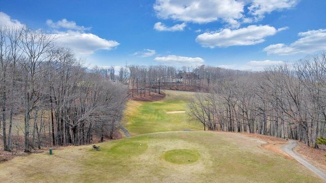 5127 Hunting Hills DR, Roanoke, VA 24018