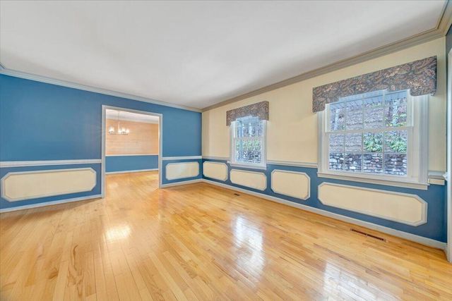 5127 Hunting Hills DR, Roanoke, VA 24018