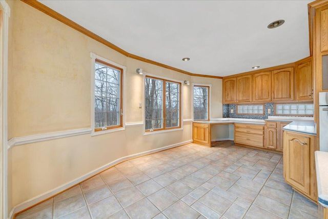 5127 Hunting Hills DR, Roanoke, VA 24018