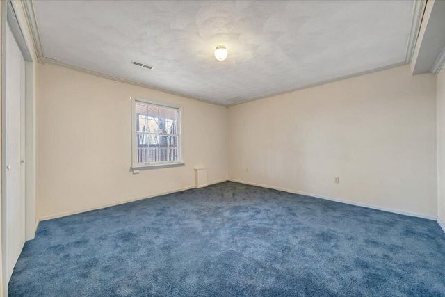 5127 Hunting Hills DR, Roanoke, VA 24018