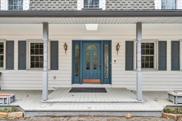 5127 Hunting Hills DR, Roanoke, VA 24018