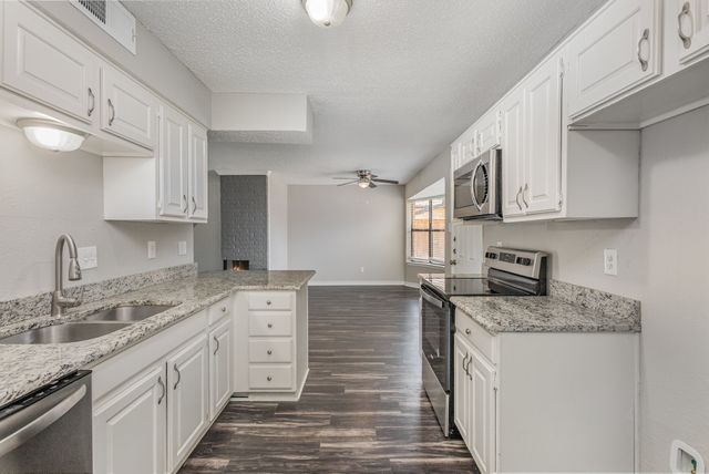 4059 Lonesome Trail, Plano, TX 75023