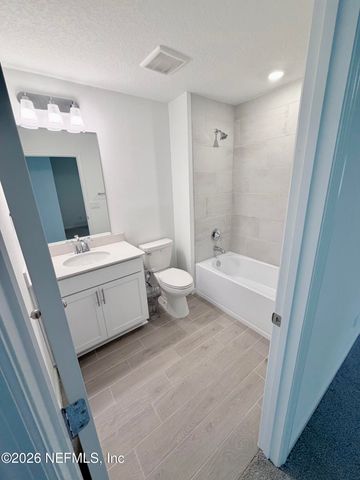 2113 WINDWARD CAY Lane, Middleburg, FL 32068