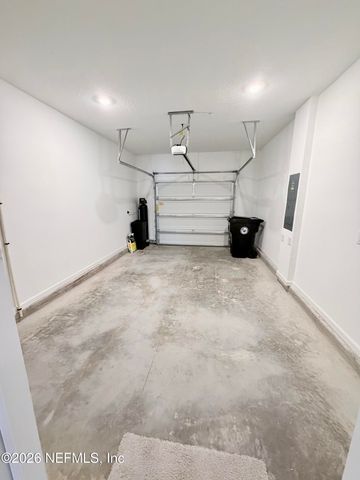 2113 WINDWARD CAY Lane, Middleburg, FL 32068