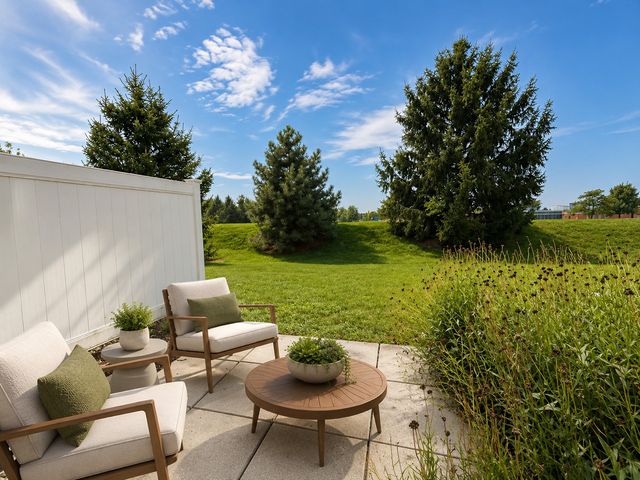 475 DANCER Lane, Oswego, IL 60543