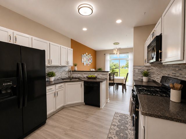 475 DANCER Lane, Oswego, IL 60543