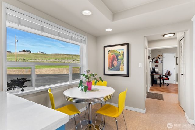 940 Sunrise Heights Road, Okanogan, WA 98840