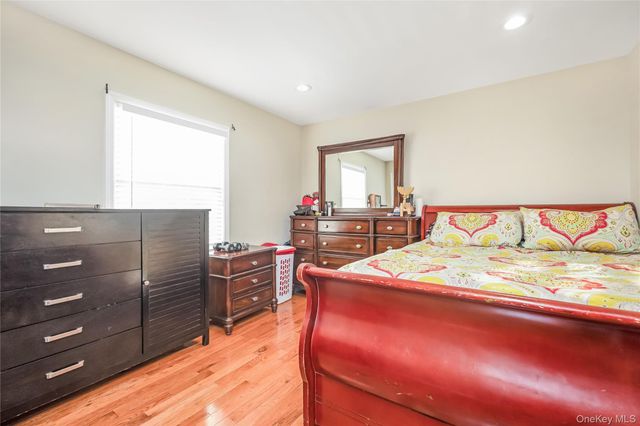 128 Park Avenue, Roosevelt, NY 11575