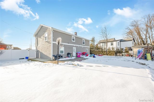 128 Park Avenue, Roosevelt, NY 11575