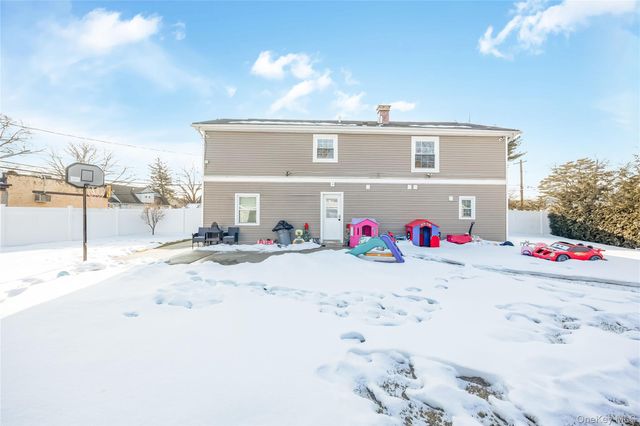 128 Park Avenue, Roosevelt, NY 11575