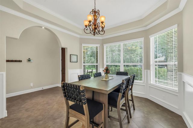 754 Holly Springs Drive, Conroe, TX 77302