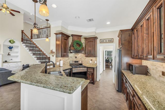 754 Holly Springs Drive, Conroe, TX 77302