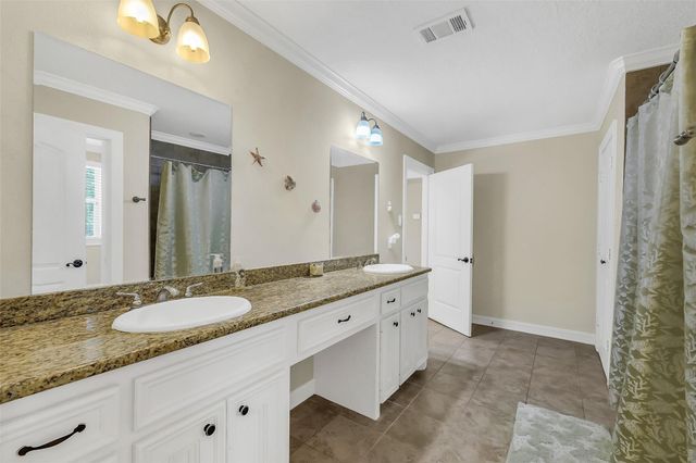 754 Holly Springs Drive, Conroe, TX 77302