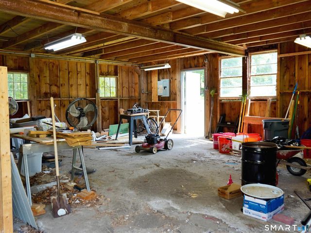 24 Trumbull Highway, Lebanon, CT 06249