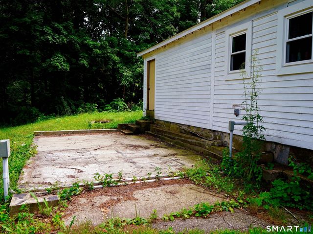 24 Trumbull Highway, Lebanon, CT 06249