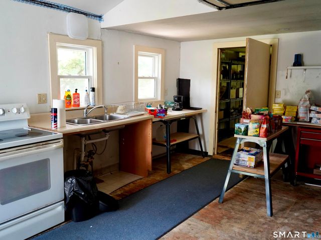 24 Trumbull Highway, Lebanon, CT 06249