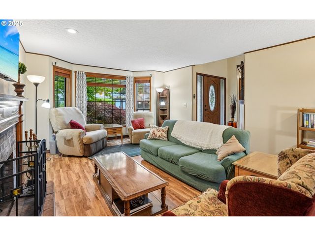 13906 Ne 7TH Way, Vancouver, WA 98684