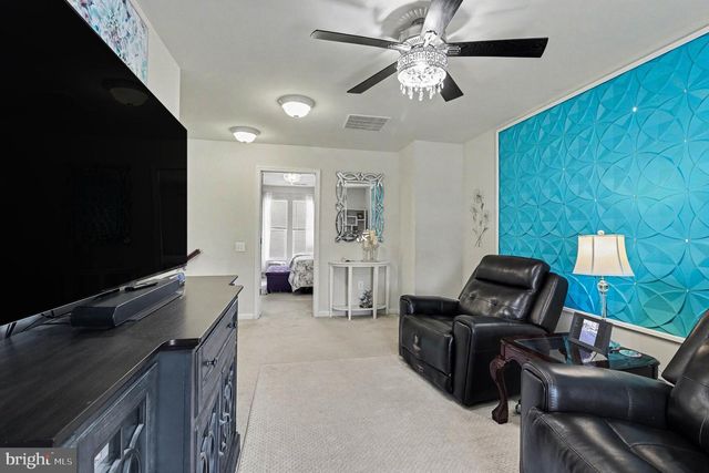 51 CHARTER GATE DR, Fredericksburg, VA 22406