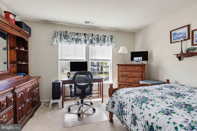 51 CHARTER GATE DR, Fredericksburg, VA 22406