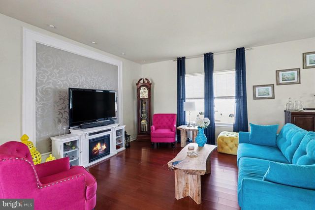 51 CHARTER GATE DR, Fredericksburg, VA 22406