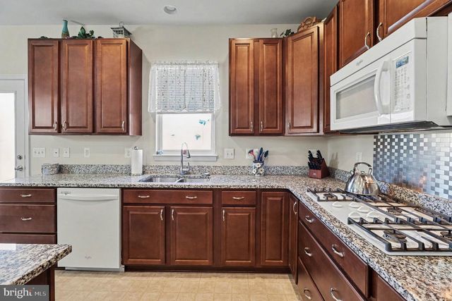 51 CHARTER GATE DR, Fredericksburg, VA 22406