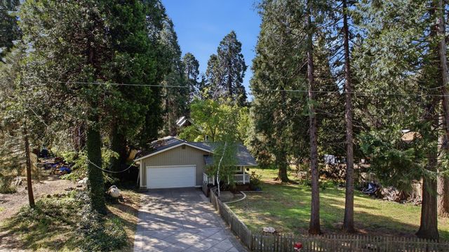 24770 Harrison St, Foresthill, CA 95631