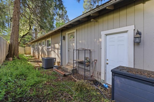 24770 Harrison St, Foresthill, CA 95631