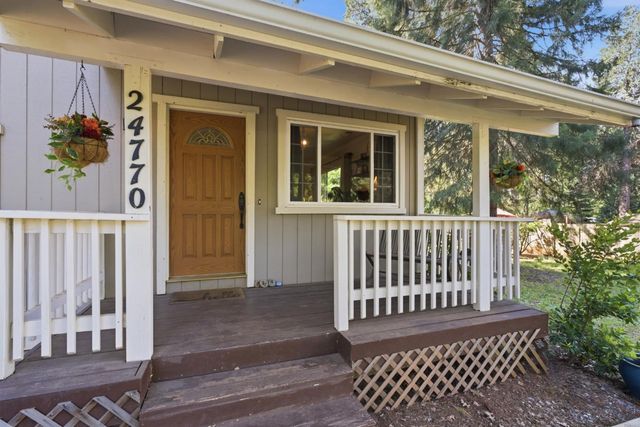 24770 Harrison St, Foresthill, CA 95631