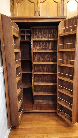 1920 W Murray Drive, Springfield, MO 65810