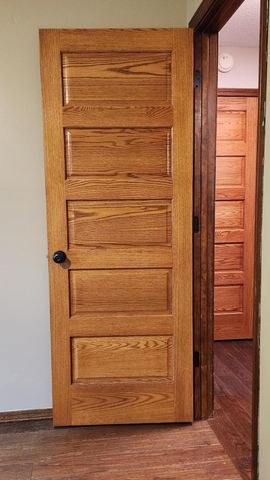 1920 W Murray Drive, Springfield, MO 65810